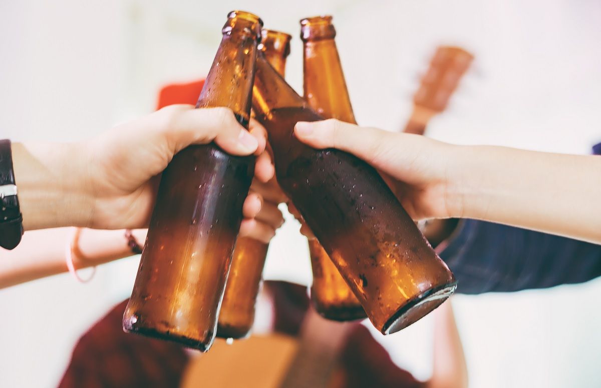 Científicos descartan que haya un “nivel saludable” de consumo de alcohol