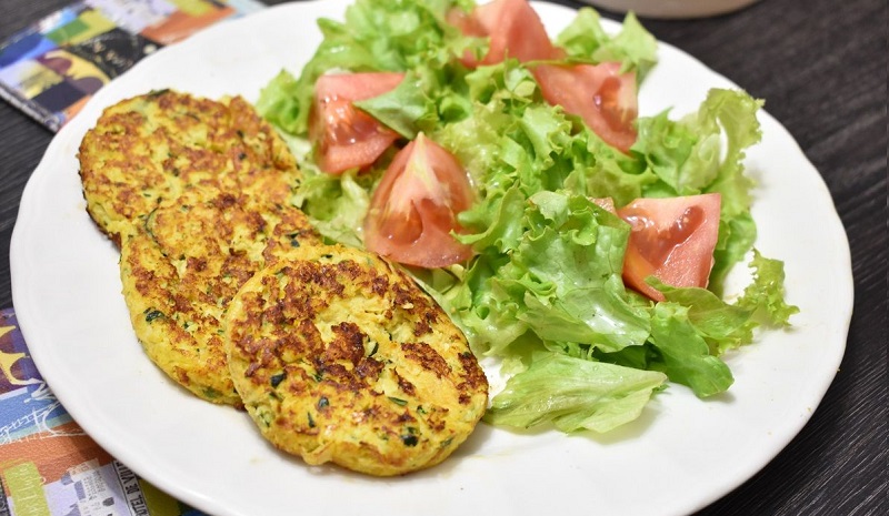 croquetas de zucchini para la cena