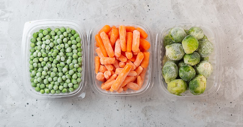 vegetales en recipientes